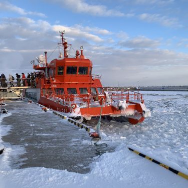 オホーツク紋別市の流氷観測砕氷船ガリンコ号2に乗ろう