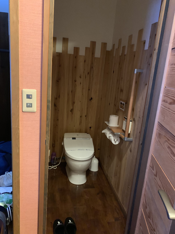 オーベルジュ北の暖暖のお部屋のトイレ